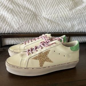 Golden Goose White Sneakers with Gold Star and Pink Laces